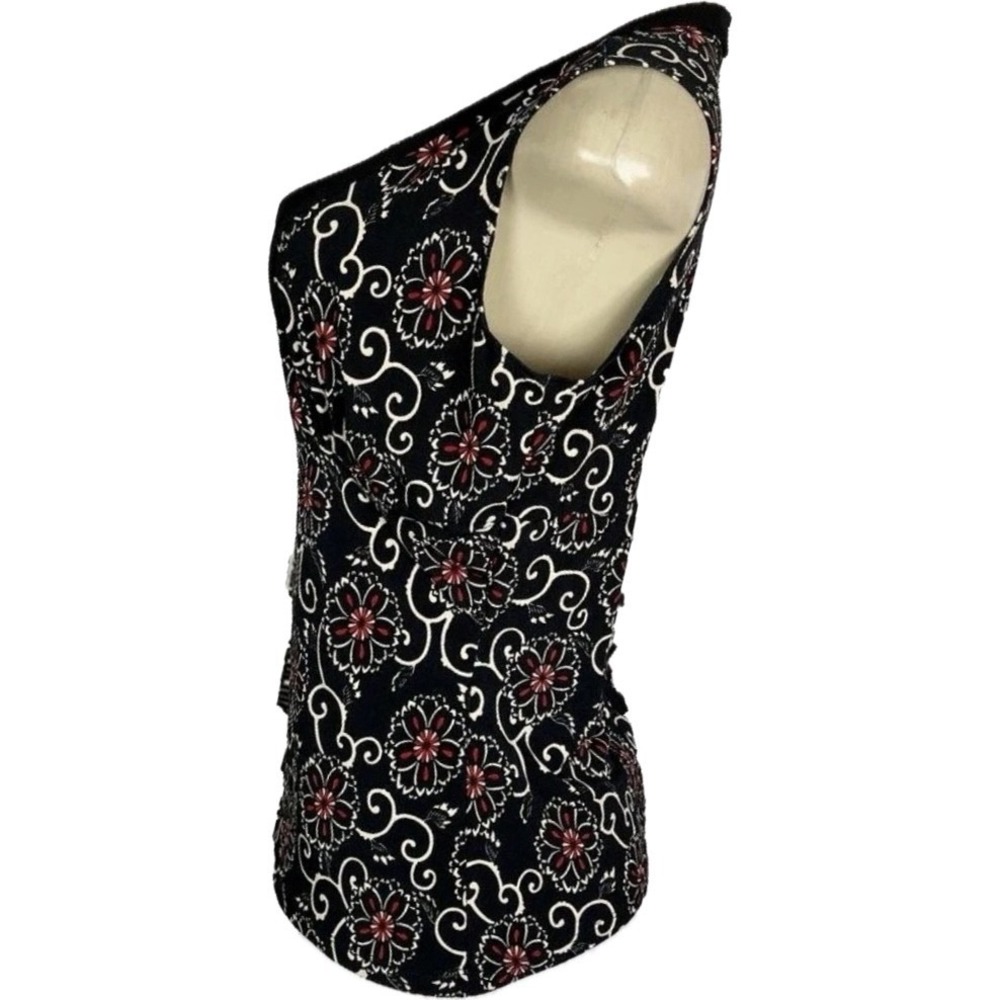 Perception Concept M Black Red Floral Medallion Print Sleeveless V-Neckline Top - Picture 5 of 7